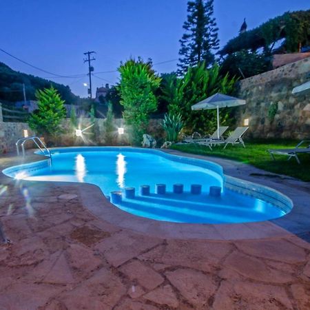 Aretaki Villas Astrátigos Extérieur photo