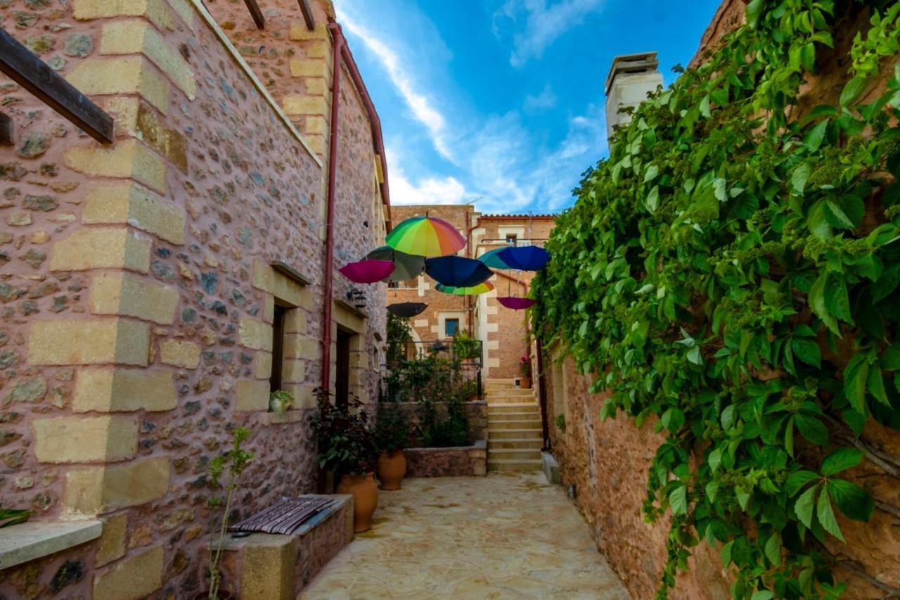 Aretaki Villas Astrátigos Extérieur photo