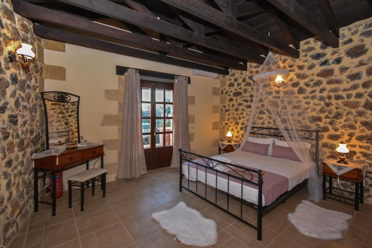 Aretaki Villas Astrátigos Extérieur photo