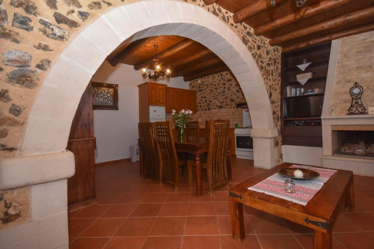 Aretaki Villas Astrátigos Extérieur photo