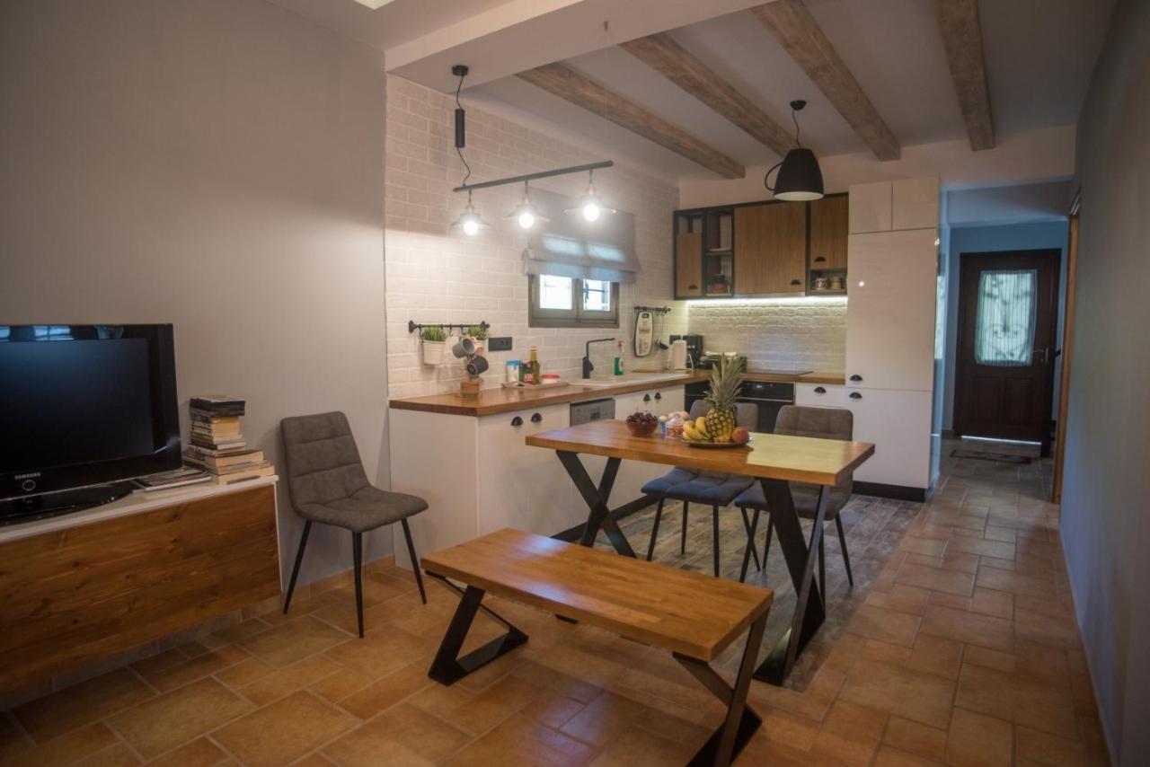 Aretaki Villas Astrátigos Extérieur photo